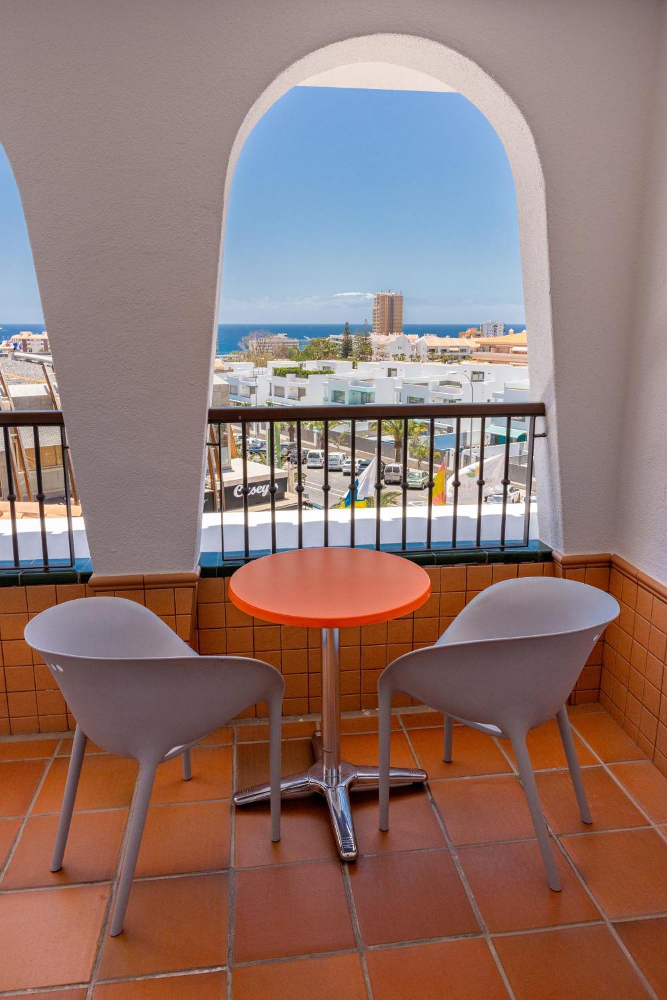 Paradise Park Fun Lifestyle Hotel Los Cristianos  Exterior photo